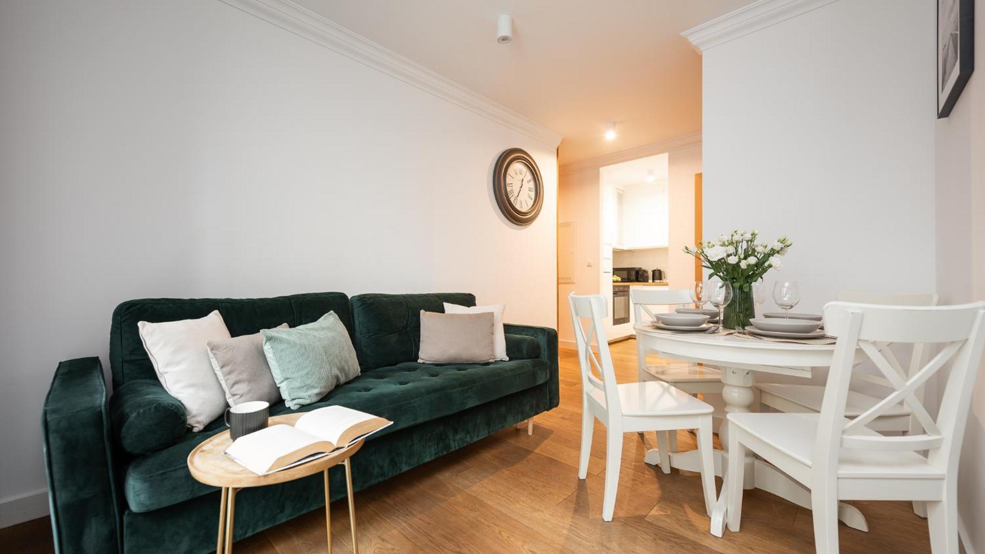 Apartment Flatbook - Center Bank Polsk